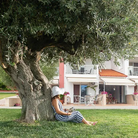 Aparthotel Agrelia